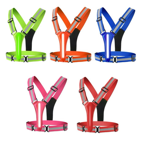 In-stock popular LED adjustable vest with pouch, reflective USB vest for night running and cycling, outdoor running sports bag