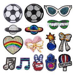 スパンコール刺繍サッカープラネットサングラスピーチハートノート漫画コンピュータ刺繍粘着刺繍布ステッカー在庫卸売