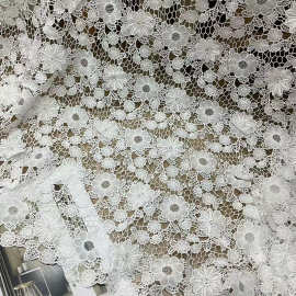 新款水溶牛奶丝花边绣花蕾丝刺绣白色立体蕾丝贴花批连衣裙面料