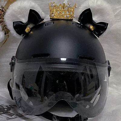 Motosiklet dəbilqələri – and Women's Helmet Ornaments - white-eared-black-silk-medium-gold-crown