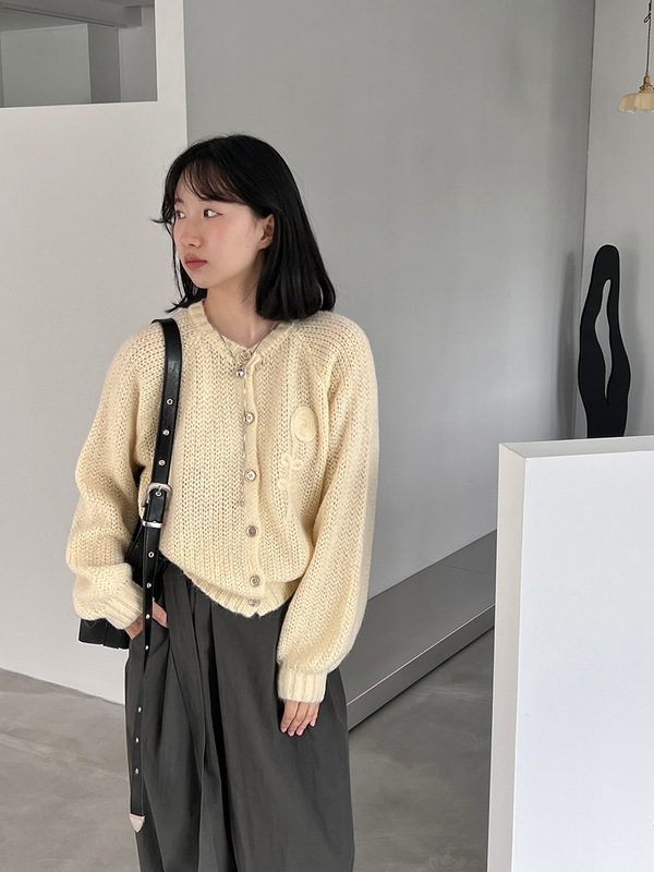 江左 韩系小众设计感刺绣针织开衫女新款宽松显瘦百搭毛衣 U1277|undefined