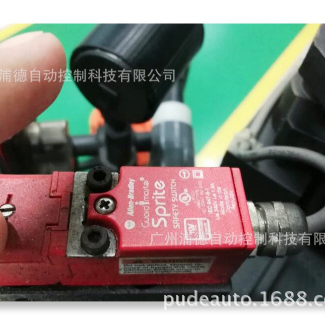 Allen-Bradley 铰链开关原装进口440H-S34027
