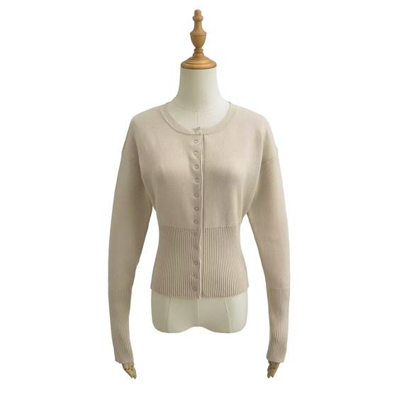 European and American High Waist Women's Round Neck Single-breasted Sweater Women's Niche Design Short Top with Thin Sweater Trendy