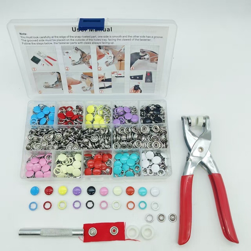 200 Sets of Solid and Hollow Five-Prong Snap Button Combination Sets for Baby Clothes, Colorful Metal Snap Buttons