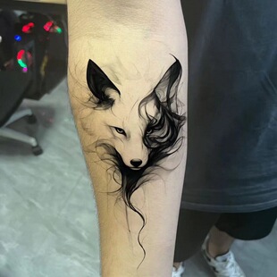 纯黑色鞋子