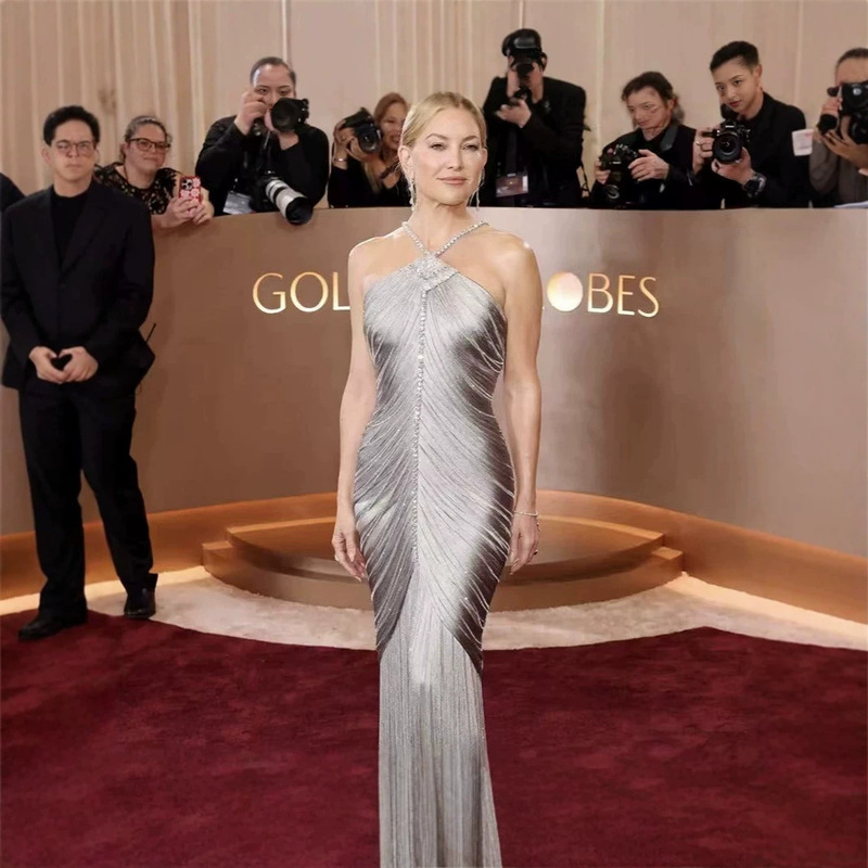 Foreign trade cross-border silver tassel strap rhinestone embellished elegant socialite bandage long dress gown Foreign trade cross-border silver tassel strap rhinestone embellished elegant socialite bandage long dress gown
