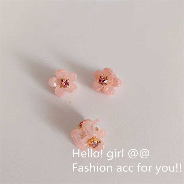 Pink flower