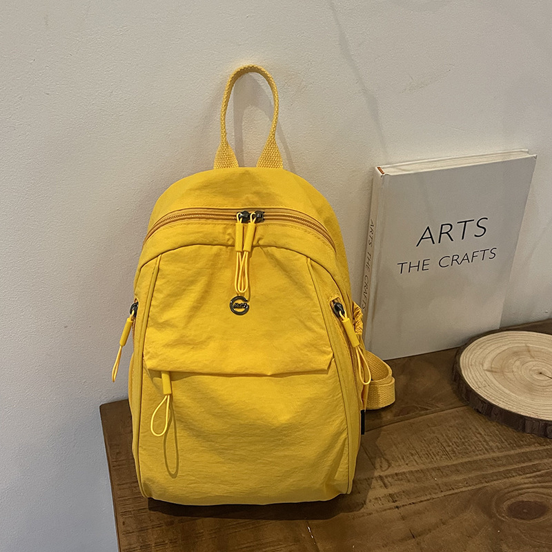 노란색