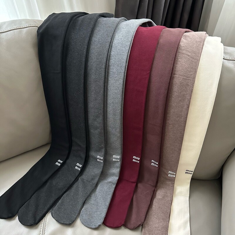 Autumn and Winter Leggings, Long Socks, Thick Velvet, Straight Pantyhose, Slimming Look, Tummy Control, Vertical Strips, Outer Wear, One-Piece Pantyhose Wholesale for Women
