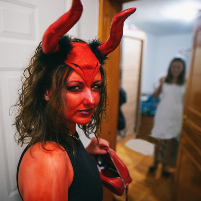 Transfronterizos Halloween demonios corno de toro gran tocado fantasma festival de cabello arnés de decoración tocado maquillaje props de fiesta