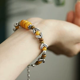 戒指;手链;耳环