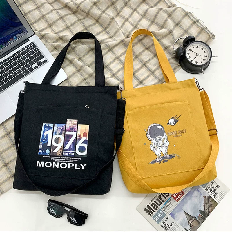 Shopping bag, cartoon capacious one-shoulder bag