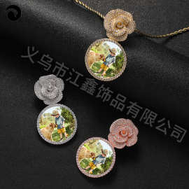 新款玫瑰花圆形照片形状记忆相框吊坠铜镶锆石重工嘻哈吊坠礼物