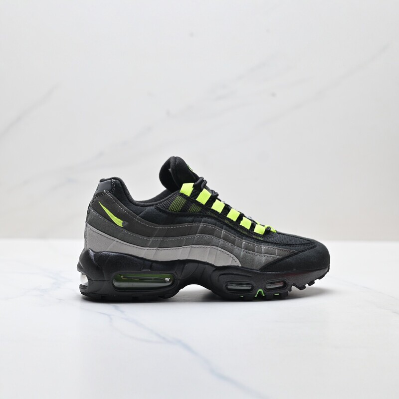 Putian Foreign Trade Air Max 95 Air Cushion Shoes Men's Thick-Soled Height-Increasing Breathable Running Shoes Pure Black Warrior Trendy Shoes Putian Foreign Trade Air Max 95 Air Cushion Shoes Men's Thick-Soled Height-Increasing Breathable Running Shoes Pure Black Warrior Trendy Shoes