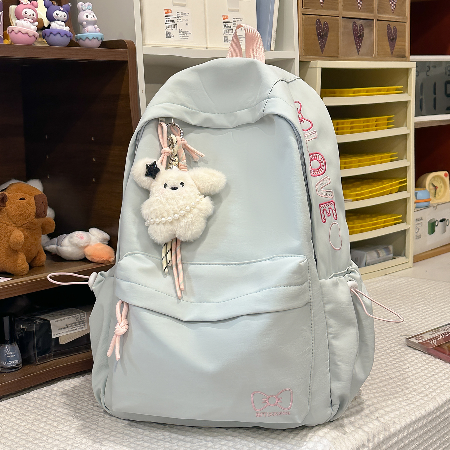 Trendy student backpack for junior high school girls, high aesthetic Japanese style backpack for high school and college students, casual travel backpack