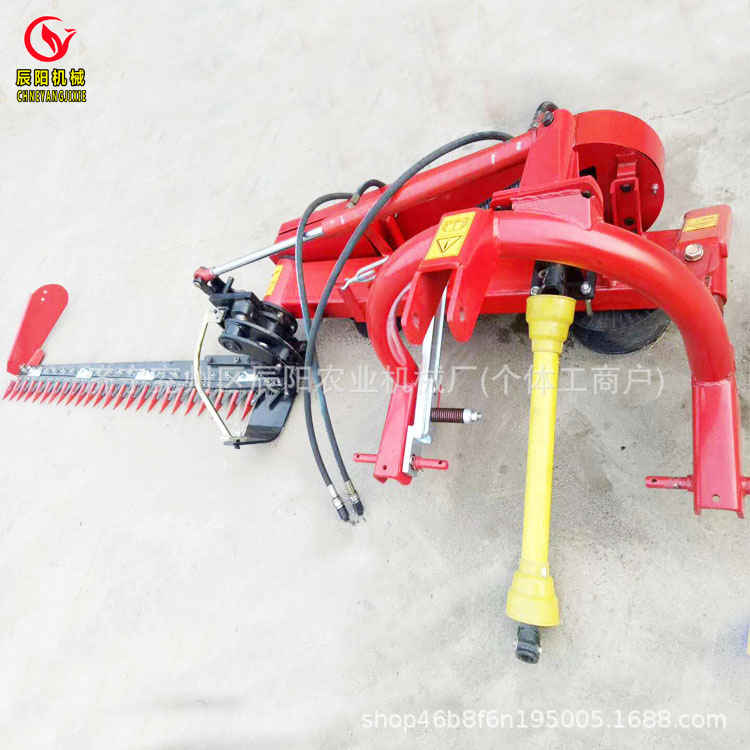 新疆热销大宽幅辣椒芦苇牧草中草药收割机四轮车配套秸秆割晒机