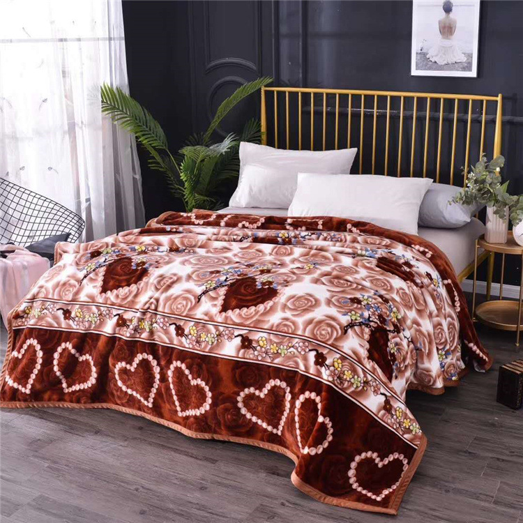 厂家大量现货批发巴黎绒面料精细印花巴黎绒布料量大从优