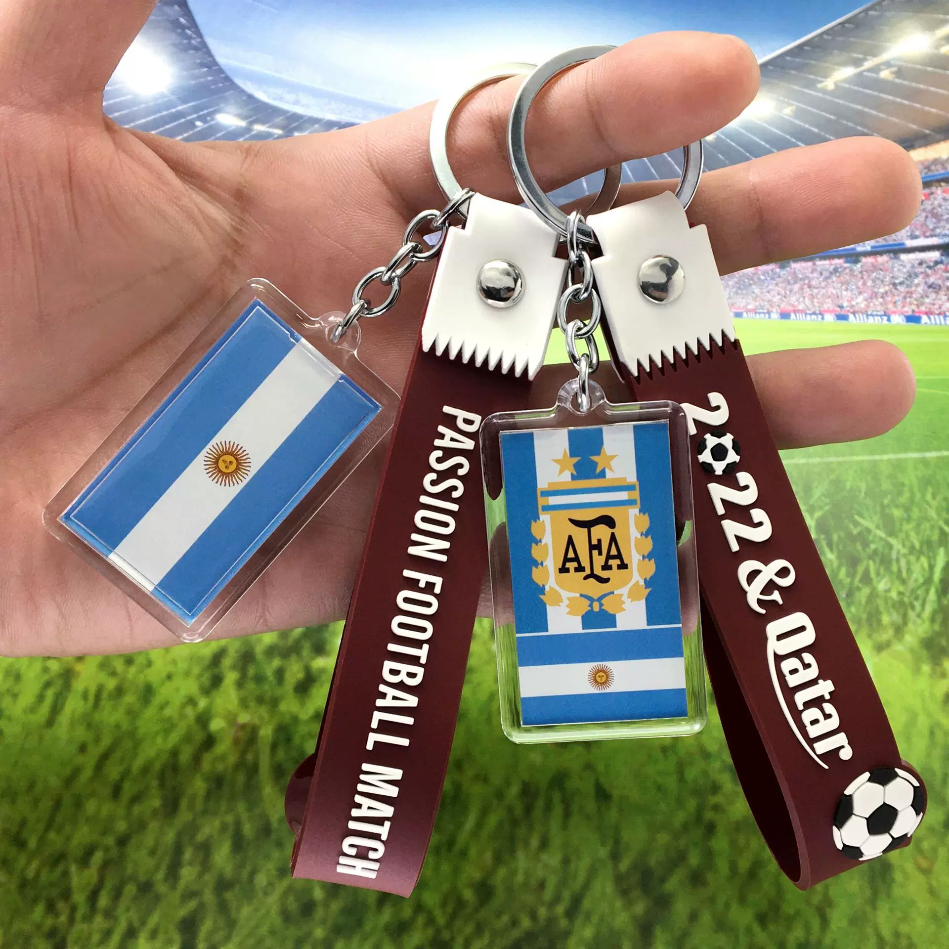 2022卡塔尔世界足球杯32强球队队旗小挂饰球迷纪念小礼品钥匙扣链