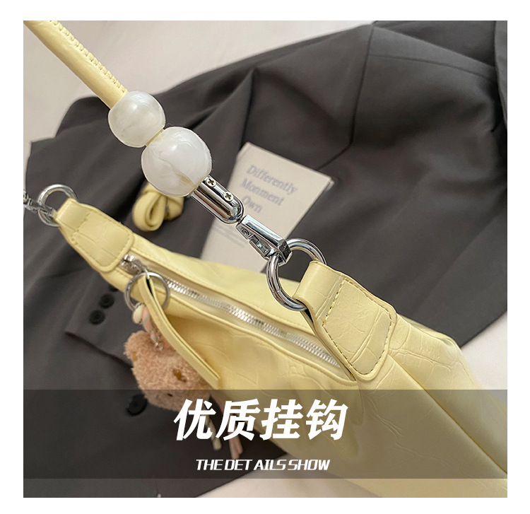 In the summer of 2025, crossbody bags, women's bags, single-shoulder bags, versatile casual bags, sports underarm bags, soft leather bags, dumplings, and women's bags undefined