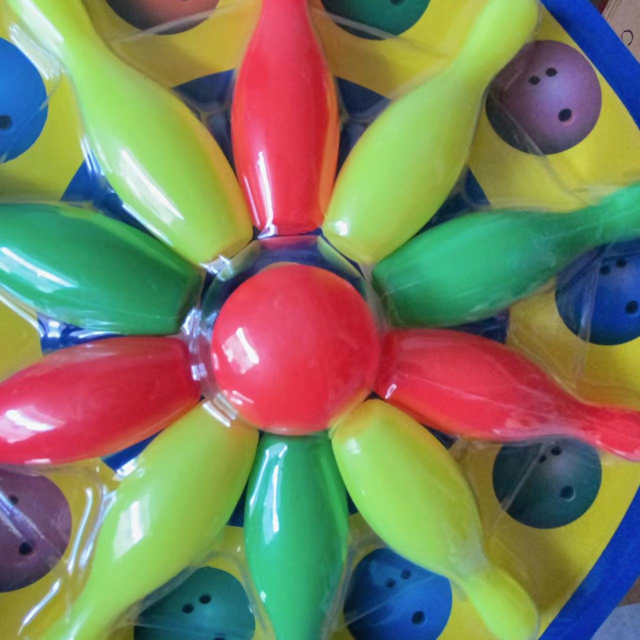 Juego de pelota de juguete para niños color de eyección de cartón bolos puesto de juguete conjunto mercado nocturno 2 yuanes grandes almacenes al por mayor