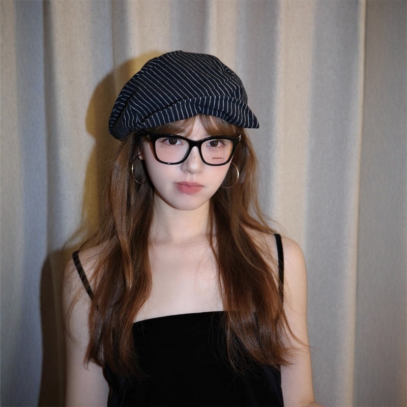 春と夏の女性のための多用途な日本の文学的なストライプのコットンとリネンのベレー帽、小さなキャスケットハット、レトロなペインターハット、トレンディです。|undefined