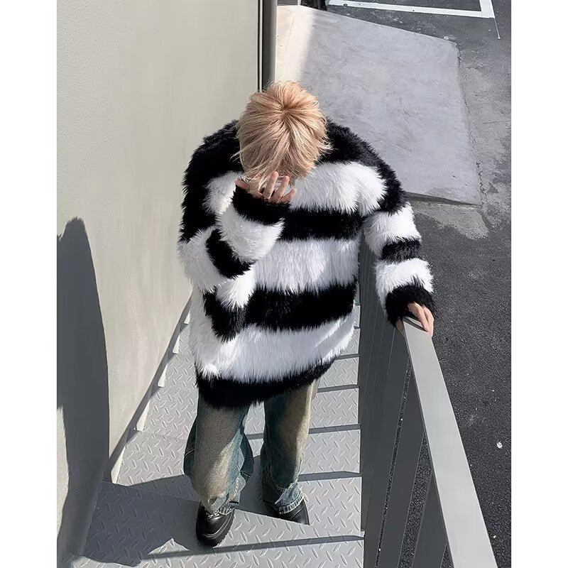 Design knitted autumn small sweater for men and women