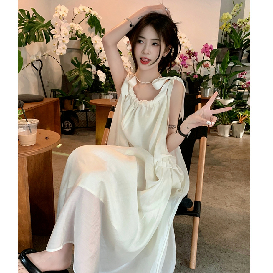 여성을위한 프랑스 스타일 부드러운 스타일 서스펜더 드레스 여름 2025 새로운 해변 휴가 해변 드레스 틈새 긴 드레스 여성 의류