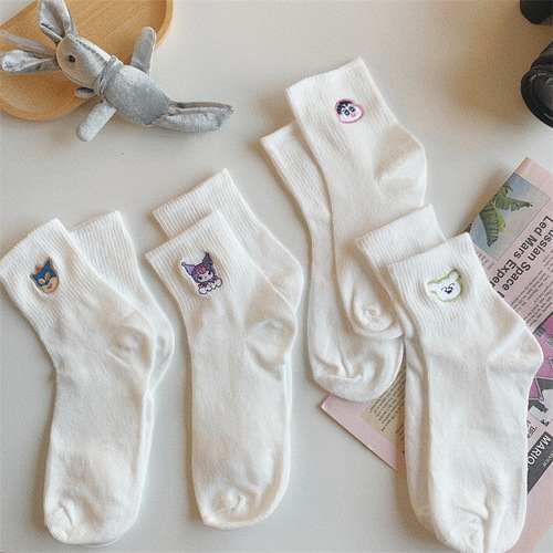 White Embroidered Cartoon Socks for Girls, Instagram Trendy, Versatile Couple Style, Cute Cartoon Student Chunky Socks for Girls