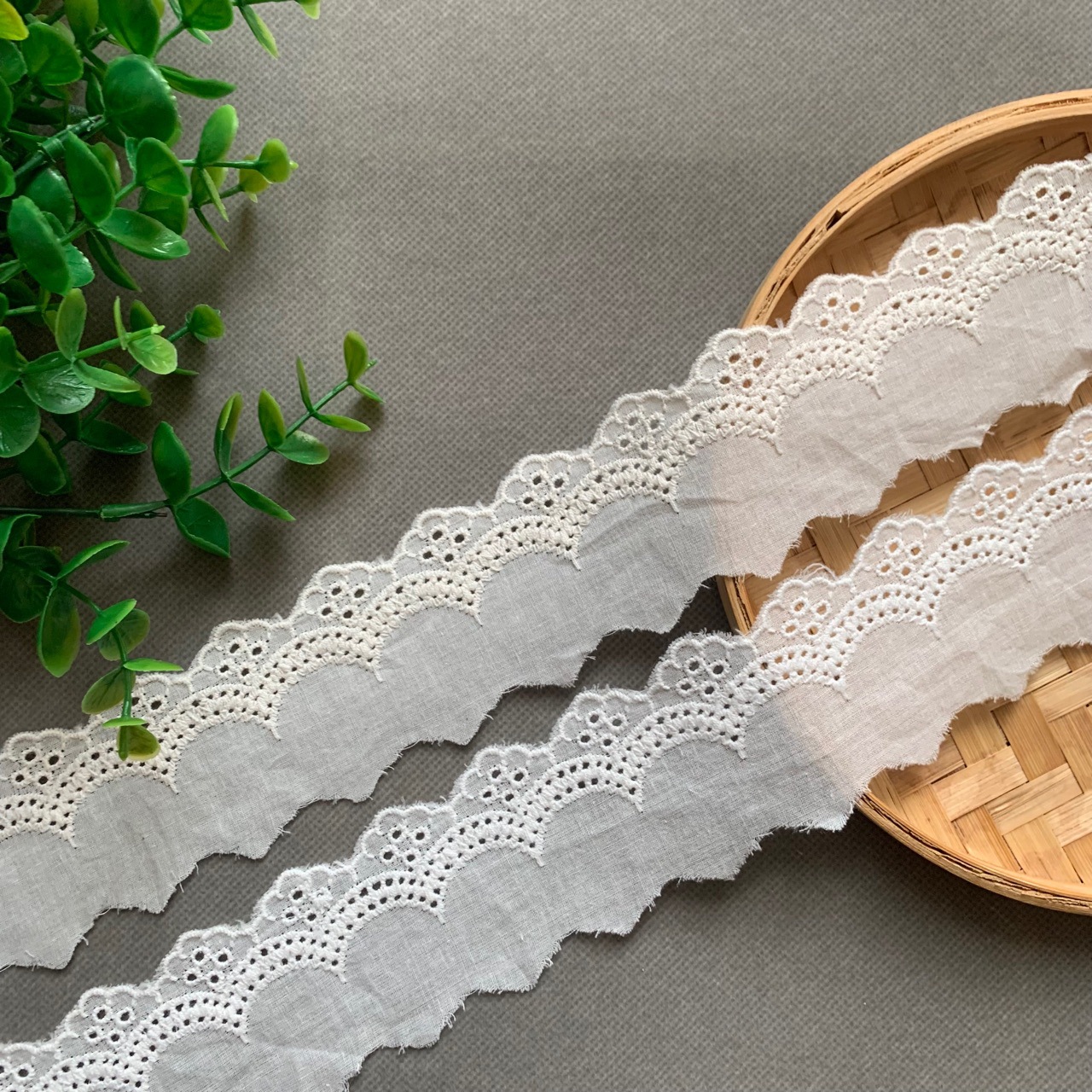 天腾批发网纱刺绣 水溶蕾丝条码 家居软饰服装洛丽塔裙摆花边辅料