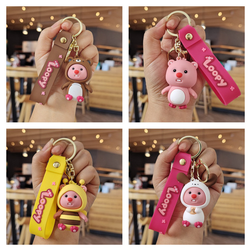 New loopy cartoon keychain Korean version cute beaver penguin doll bag pendant doll machine small gift