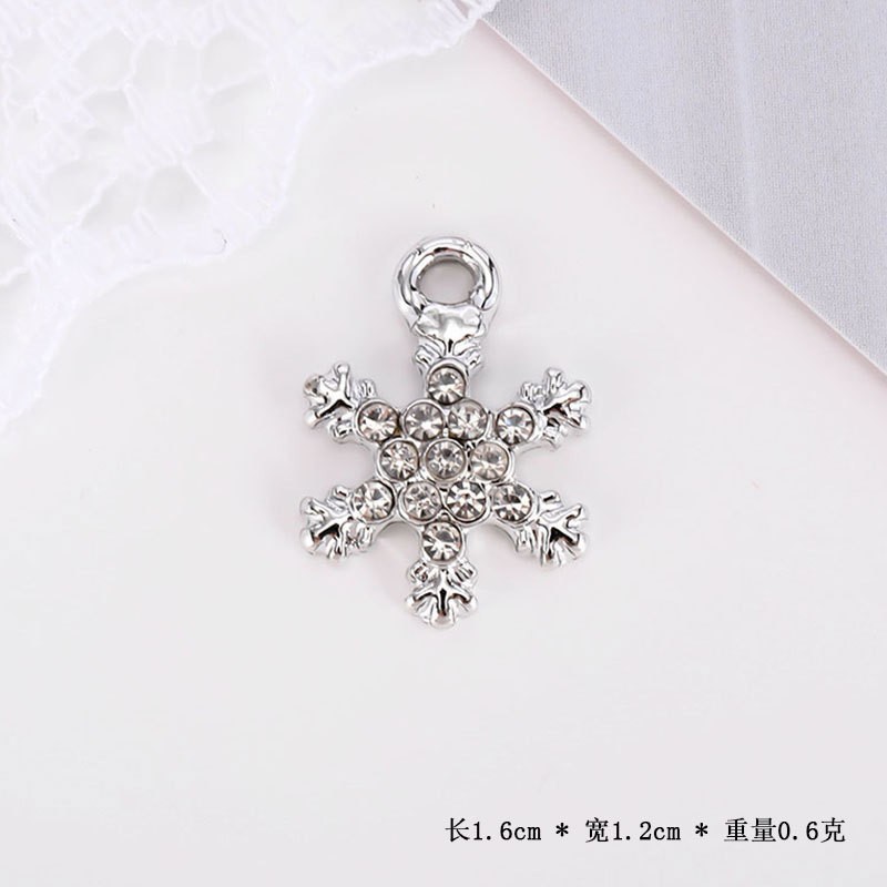 Small snowflake silver