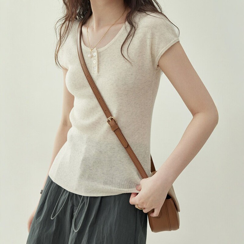 Japanese-Style Half-Open Collar Slim-Fit Short-Sleeve Knit Top for Women, Summer Versatile Top for Petite Figures