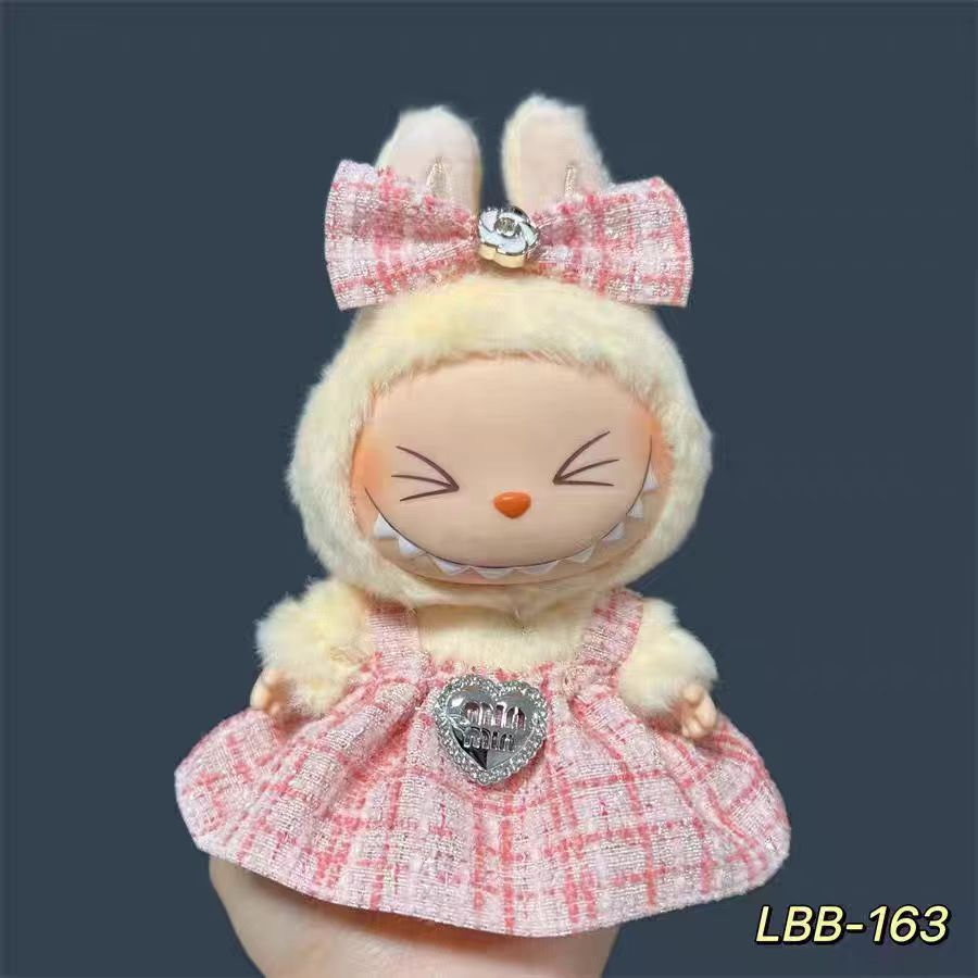17 cm LABUBU una y dos generaciones de muñecas de polilla universal caja ciega fiesta pequeña falda de viento serie de accesorios de ropa de bebé