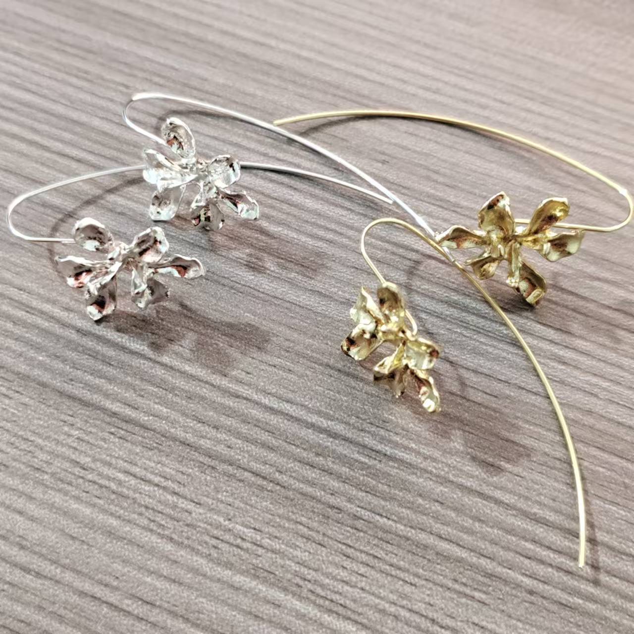 Retro estilo de corte especial iris gancho de orejas para mujeres lujo ligero elegante personalidad de moda versátil exquisita alta sensación de orejas image 1