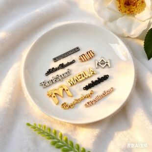 �������Ͻ���_���Ƽ�Ӣ�Ľ��٘�Ůʿ������������ĥ�� �����