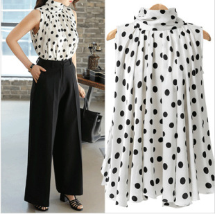 2023 Summer new European and American plus size women's large polka dot turtleneck sleeveless shirt bow multi-fold loose blouse