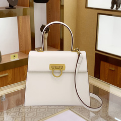 高級質感包包女2024新款潮法式軟皮斜挎凱莉女包時尚馬蹄扣手提包