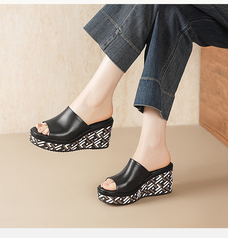 Sandal cao gót nữ hở mũi đế dày 8.5 cm phối màu — đen chi tiết 1