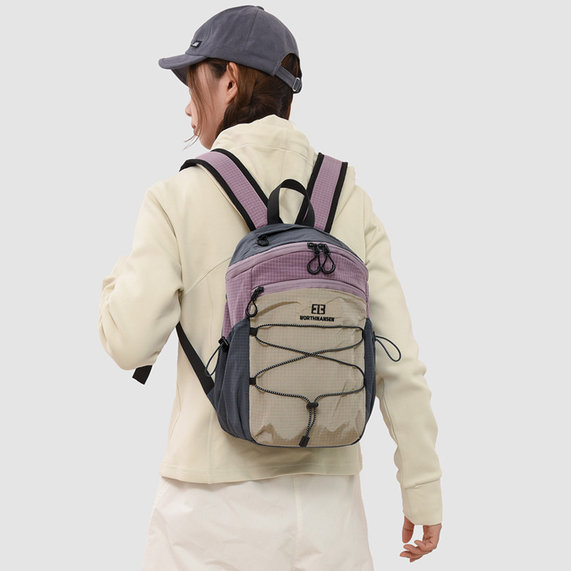 Mochila de senderismo transfronterizo al aire libre, nueva mochila de tela de nylon de gran capacidad, bolsa de viaje ligera y casual para niños