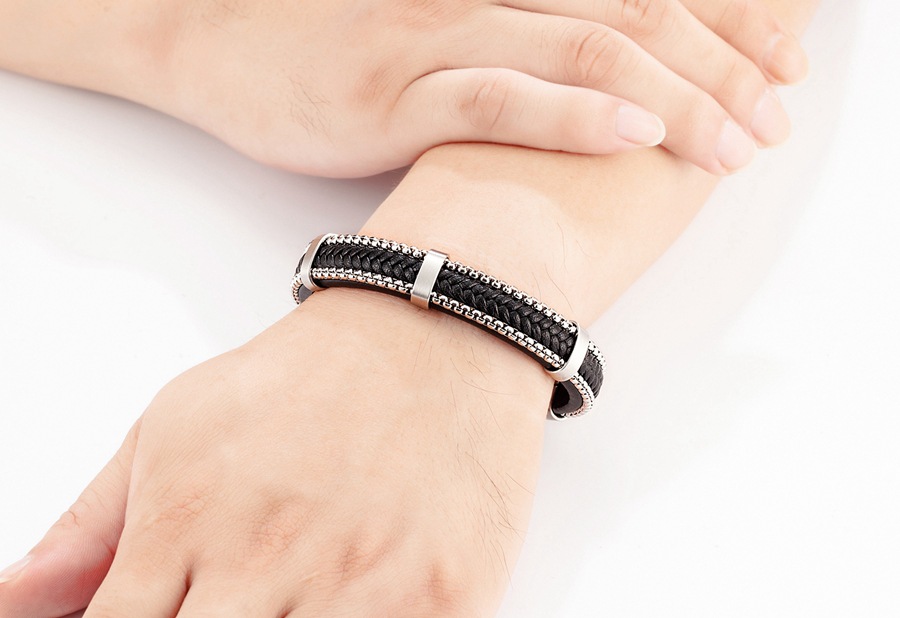Plating Design Vintage Style Geometric Pu Leather Titanium Steel Plating Men's Wristband Men Cord & Leather Bracelets