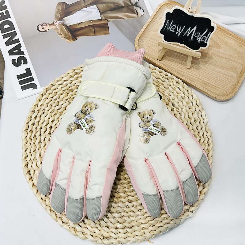 화이트 [곰 스타일]