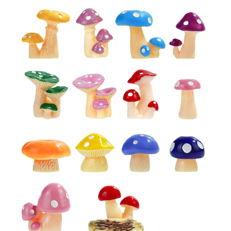 Adornos de hongos de simulación pastoral Escena creativa en miniatura Artesanía de resina de micro paisaje Fabricantes de adornos pequeños al por mayor