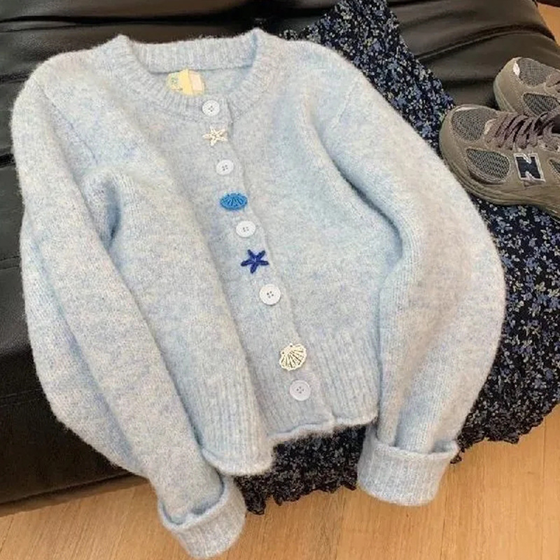 春と秋の新しい五芒星ボタンニットカーディガン韓国スタイルのルーズで多用途な女性用長袖セータージャケット|undefined