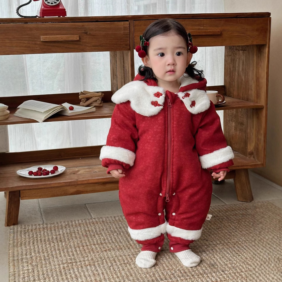 Ropa de invierno para bebés, estilo chino, acolchado festivo, estilo occidental, una pieza, ropa gruesa y cálida para bebés femeninos, ropa de año nuevo