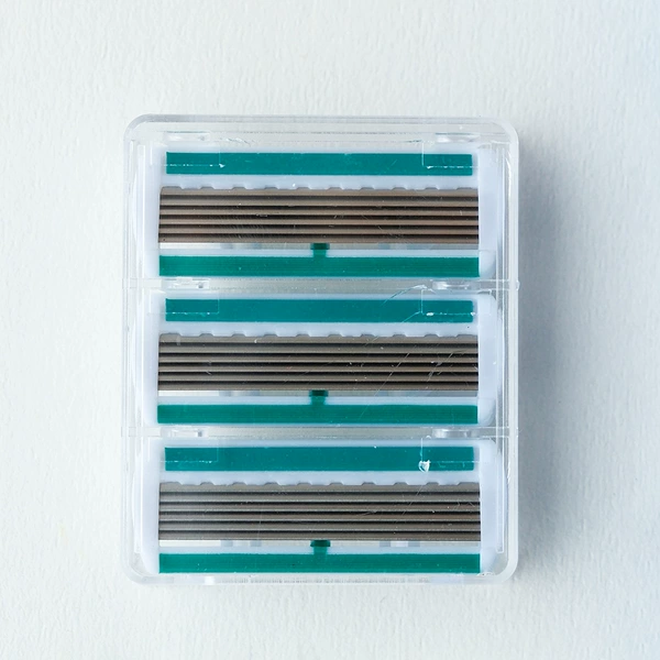 (6 layers of green) 3 blades