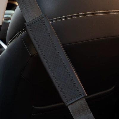 Cross-Border E-Commerce Platform Best-Selling Car Seat Belt Shoulder Cover Car Leather Embossed Seat Belt Protective Cover Shoulder Pad (Seat belt shoulder pad) - black-black-thread-leather-pressed-square-65x23