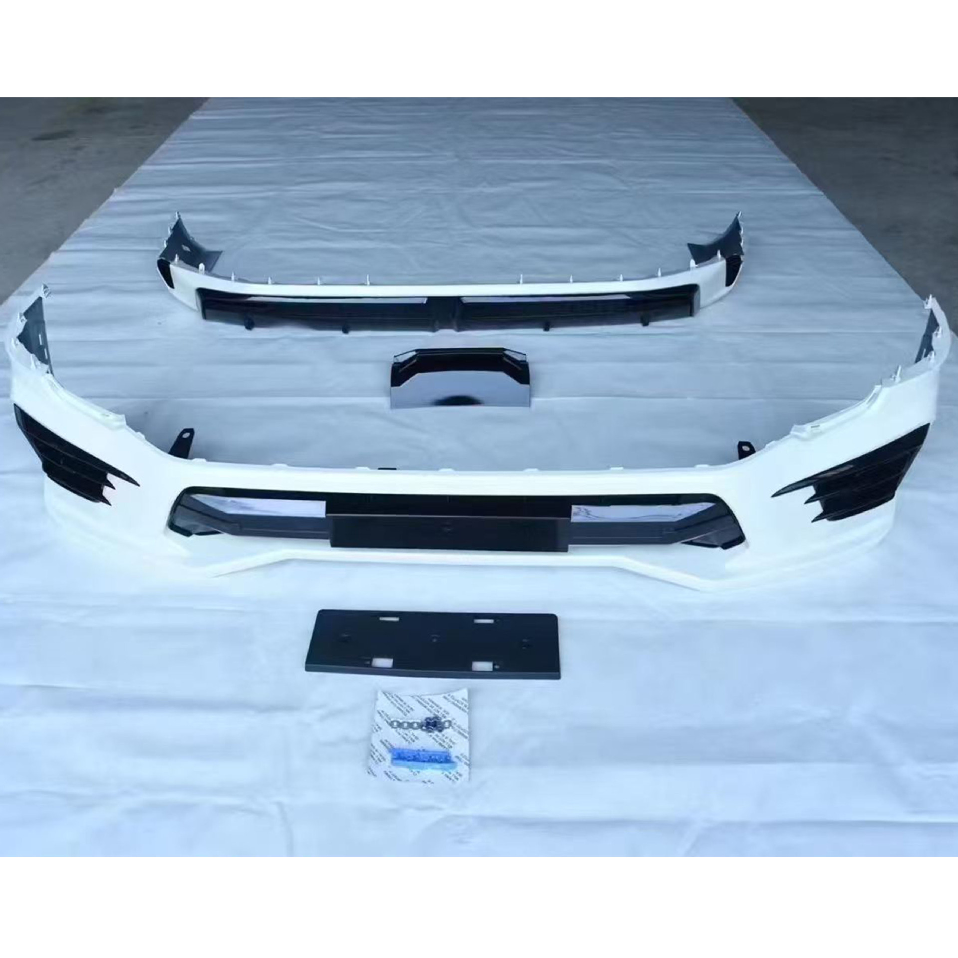 Suitable for 22-25 Models of the Middle Eastern Version of the Land Cruiser, Front and Rear Body Kits, Lc300 Land Cruiser Body Kit Upgrade