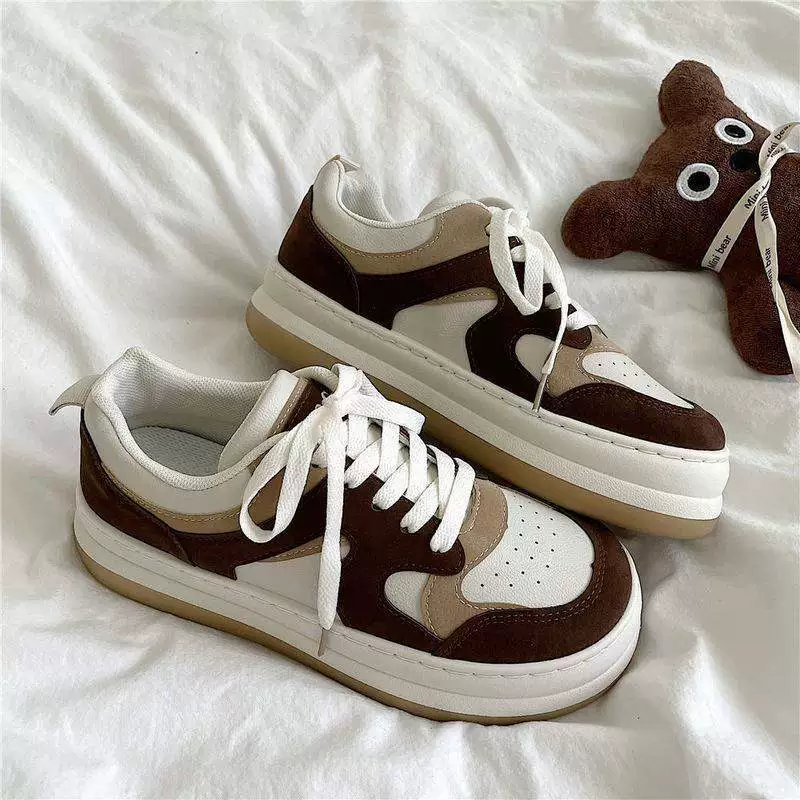 Белые женские туфли в трендовом нишевом стиле, универсальные балетки для студентов, новые весенне-летние туфли из холста 2025 года