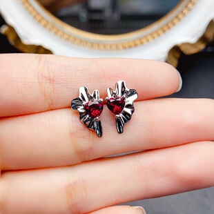 New natural garnet earrings S925 silver inlaid main stone 5*5mm Joker net red explosions women's jewelry wholesale