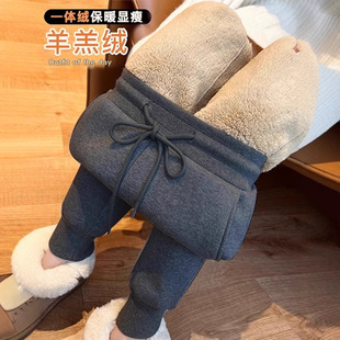 �Ӻ����q�\��ѝŮ�ﶬ�ӽq�⴩���e�lѝ����һ�l�^����ů��ѝ��